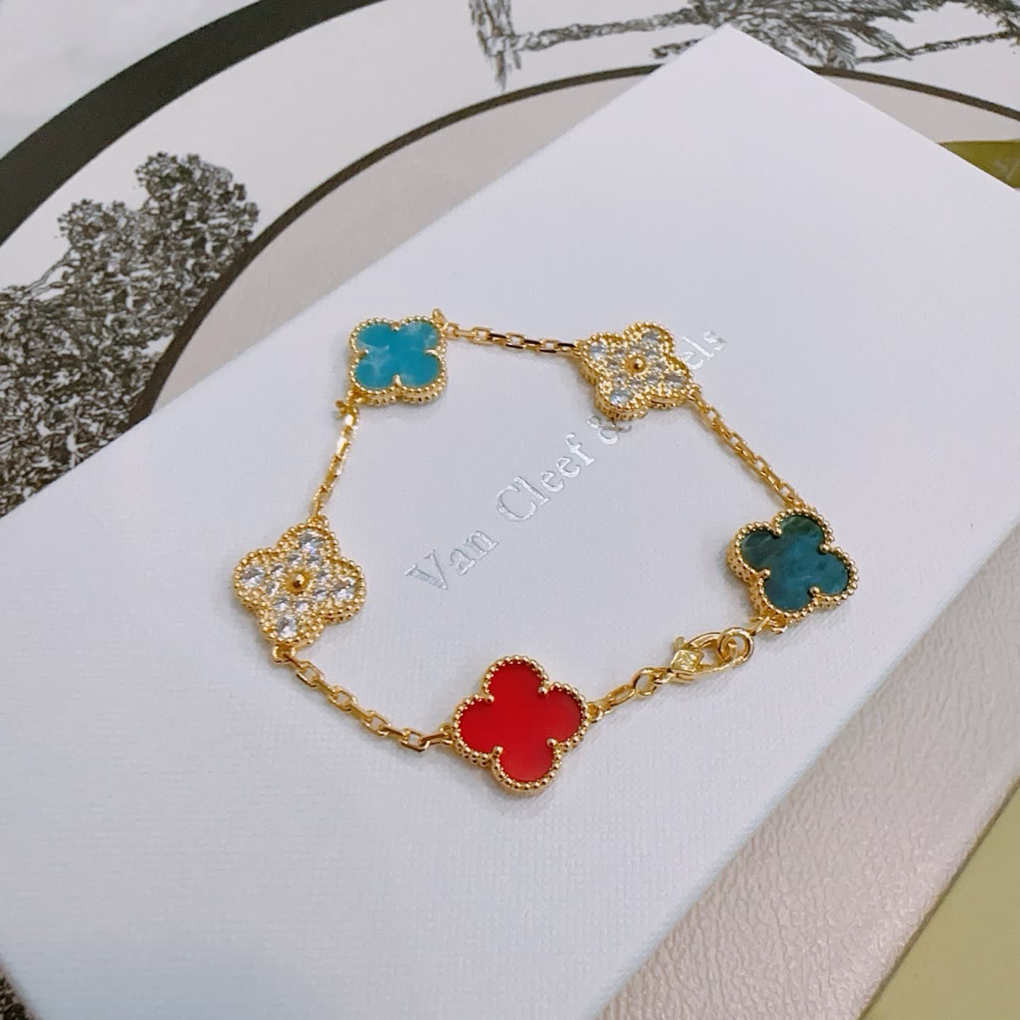 Van Cleef & Arpels Alhambra Bracelet